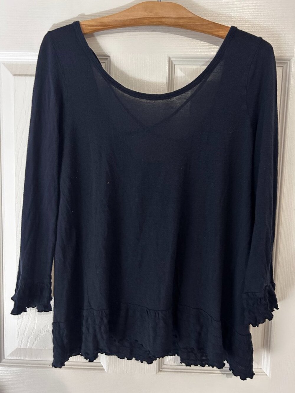 Club Monaco Long-Sleeve V-Neck Top Navy with Criss Cross Back Size L